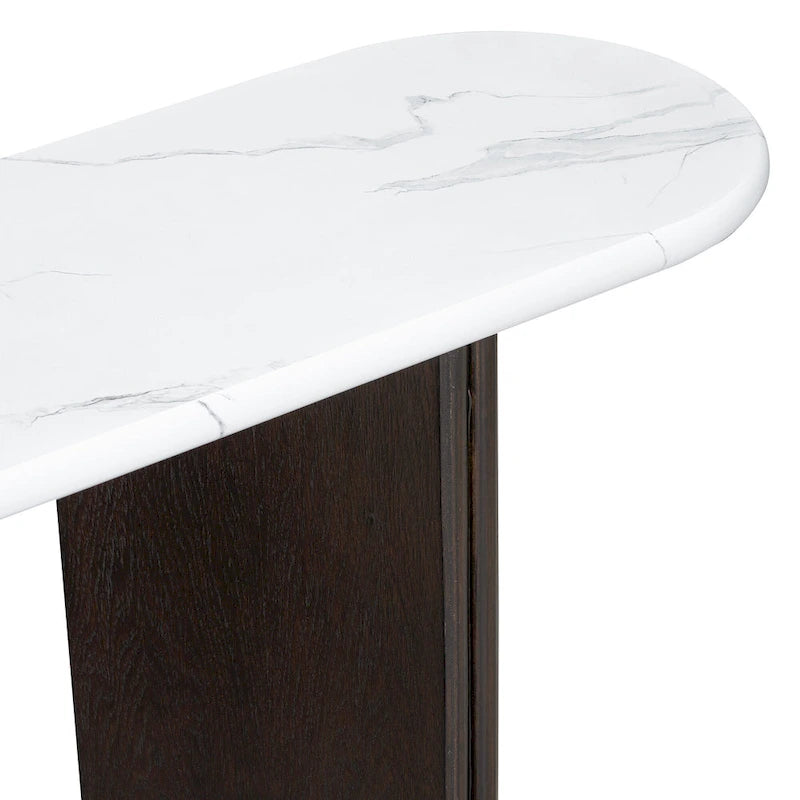 Consolle con piano in marmo ovale bianco/espresso/navy, divano con gambe curve e tavolo da ingresso