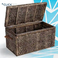 Mobili per Soggiorno in Stile Rustico – Marrone Rustico / Legno Rustico e Metallo Nero / Vimini Naturale – Cassettiera, Tavolino Laterale e Tavolino da Caffè